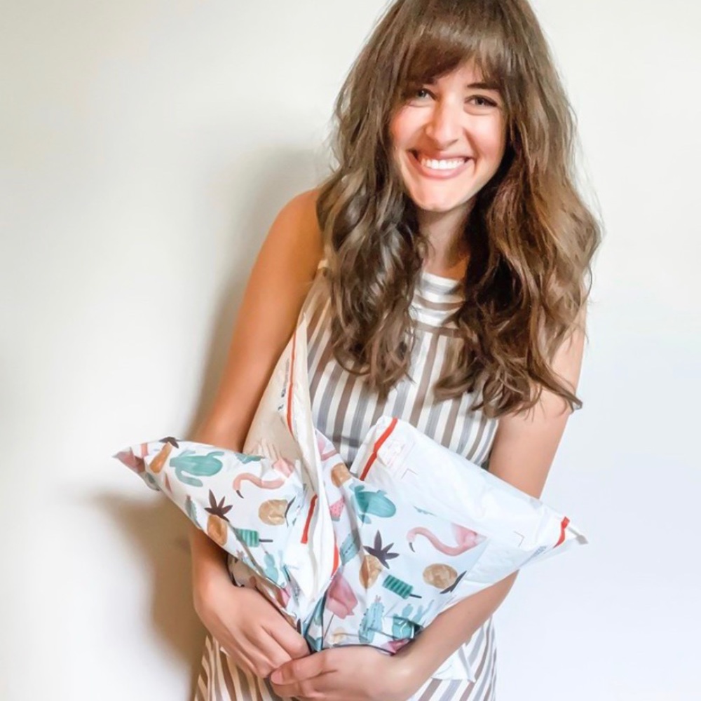 Meet your Posher, Nicole